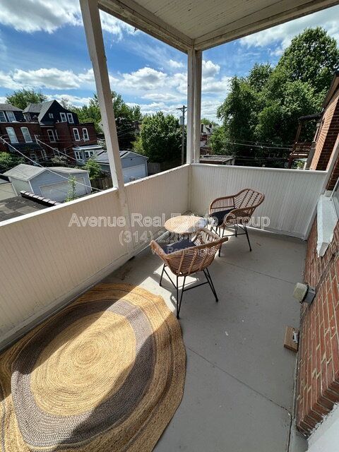 Gallery Image 16