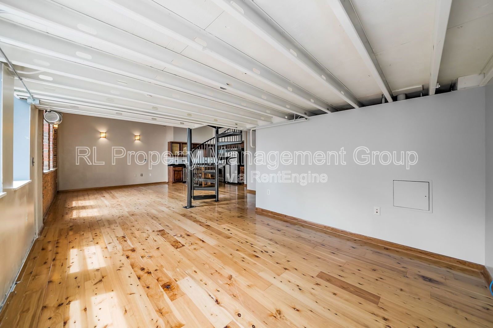 Gallery Image 16