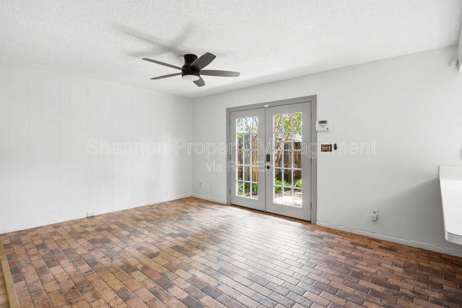 Gallery Image 14