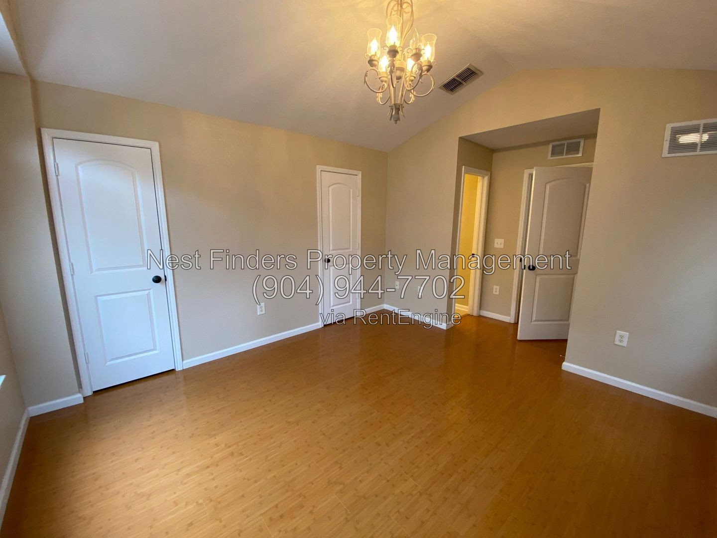 Gallery Image 17