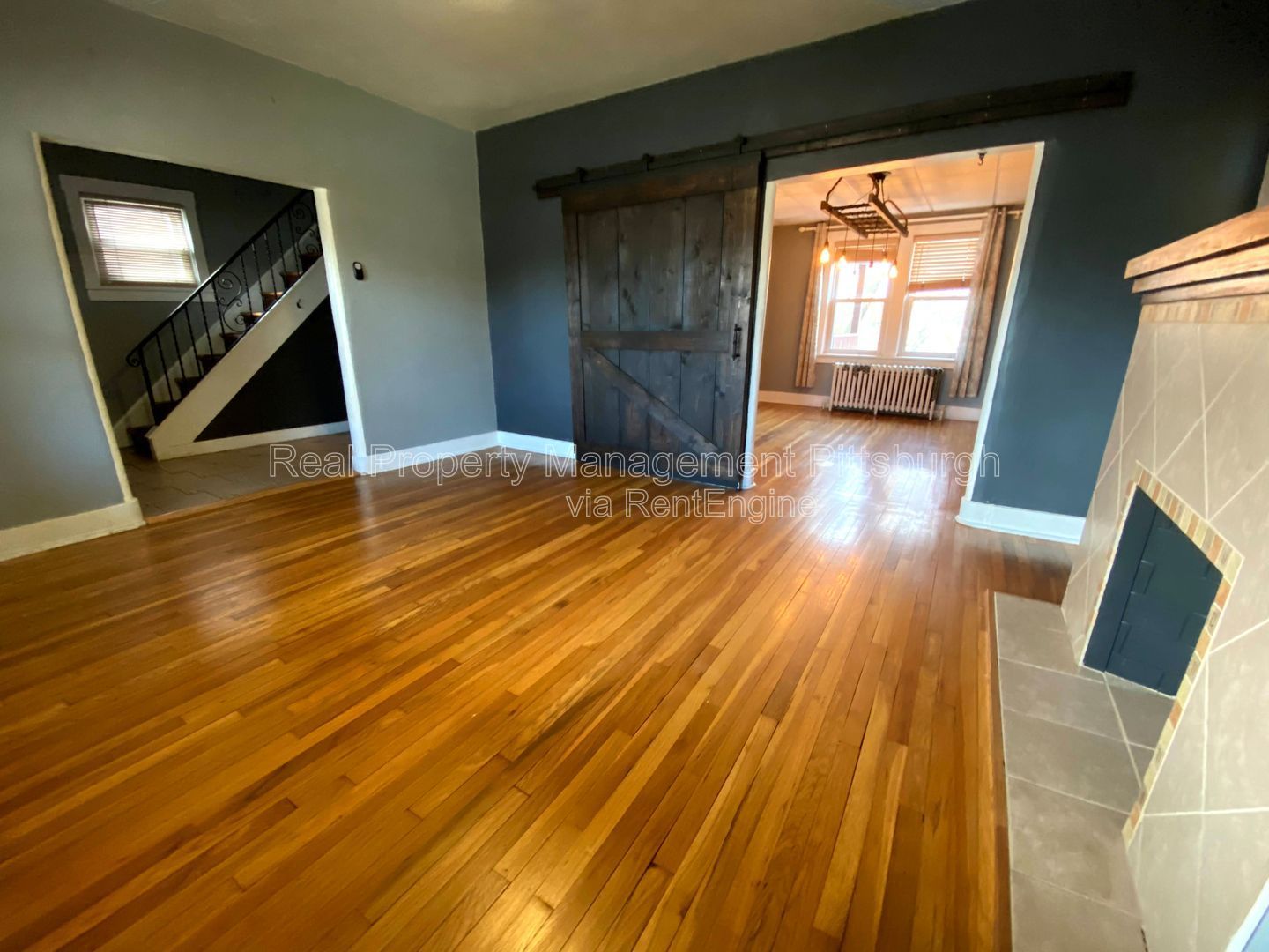 Gallery Image 0