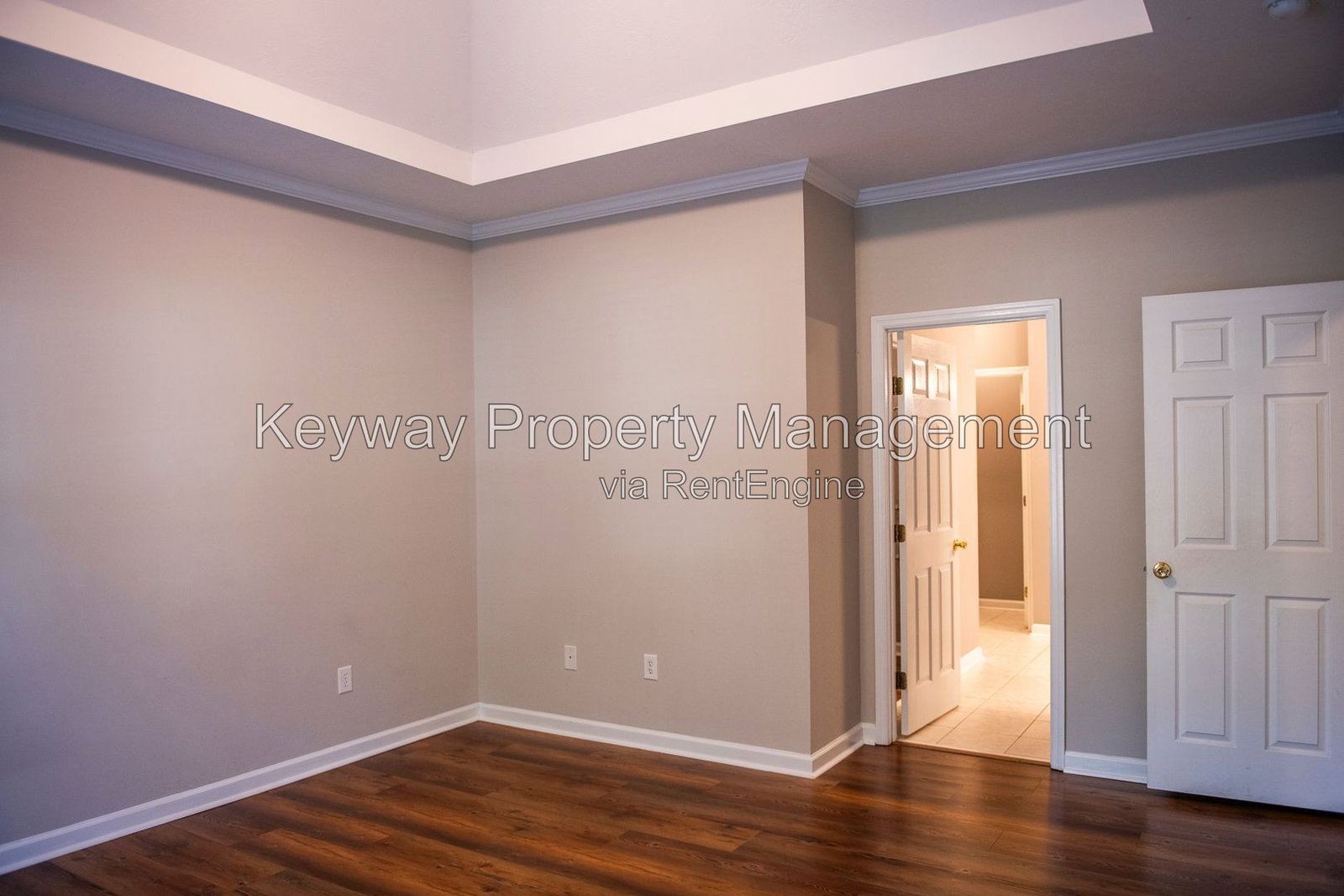 Gallery Image 15