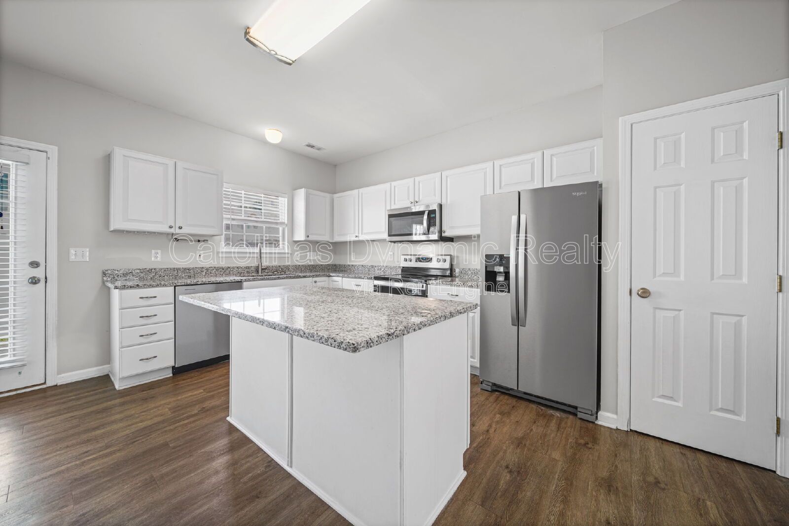 Gallery Image 12