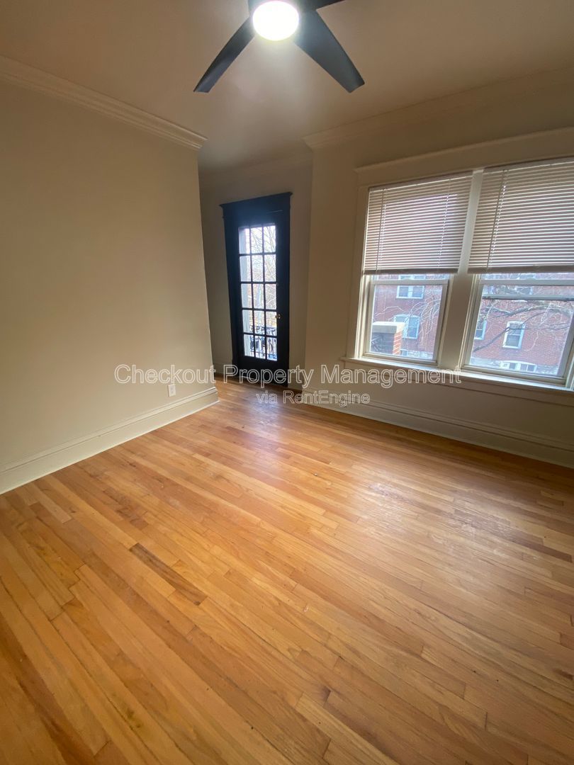 Gallery Image 0