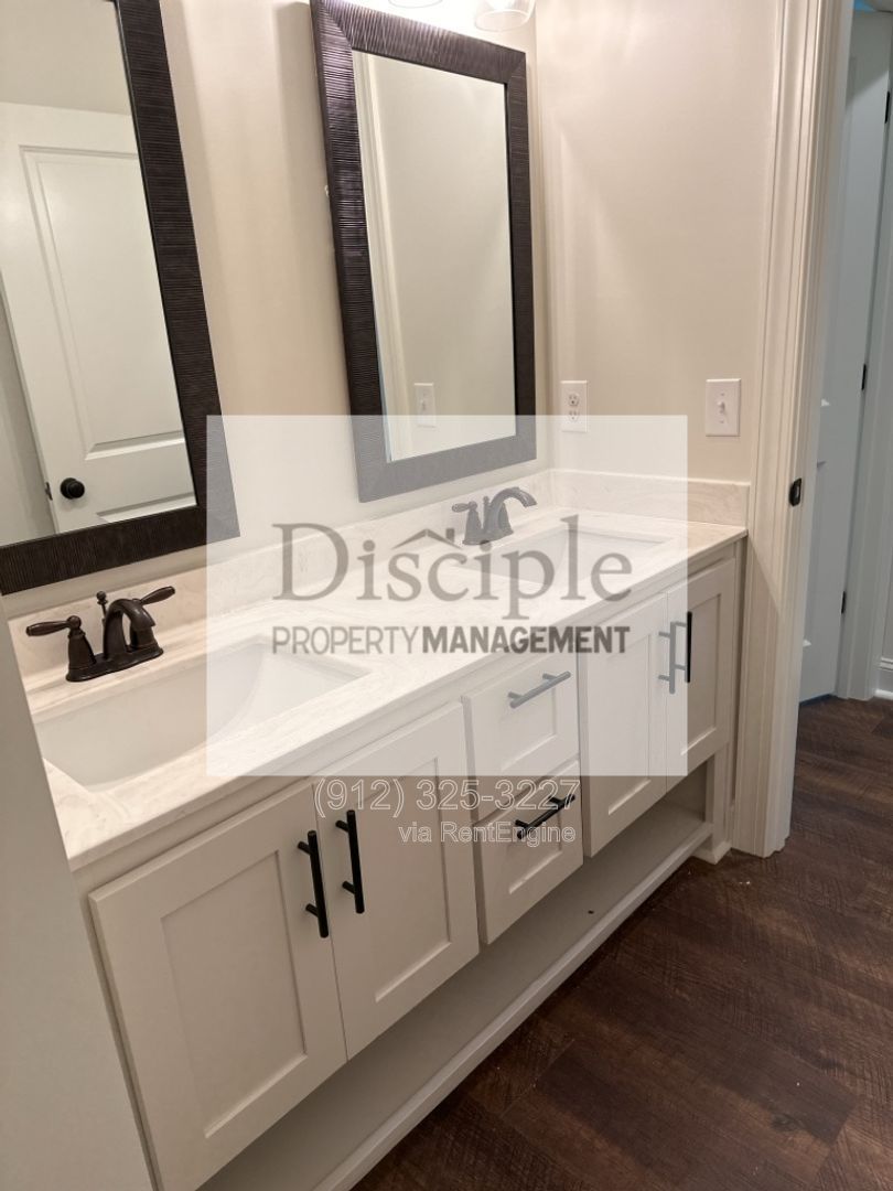 Gallery Image 34