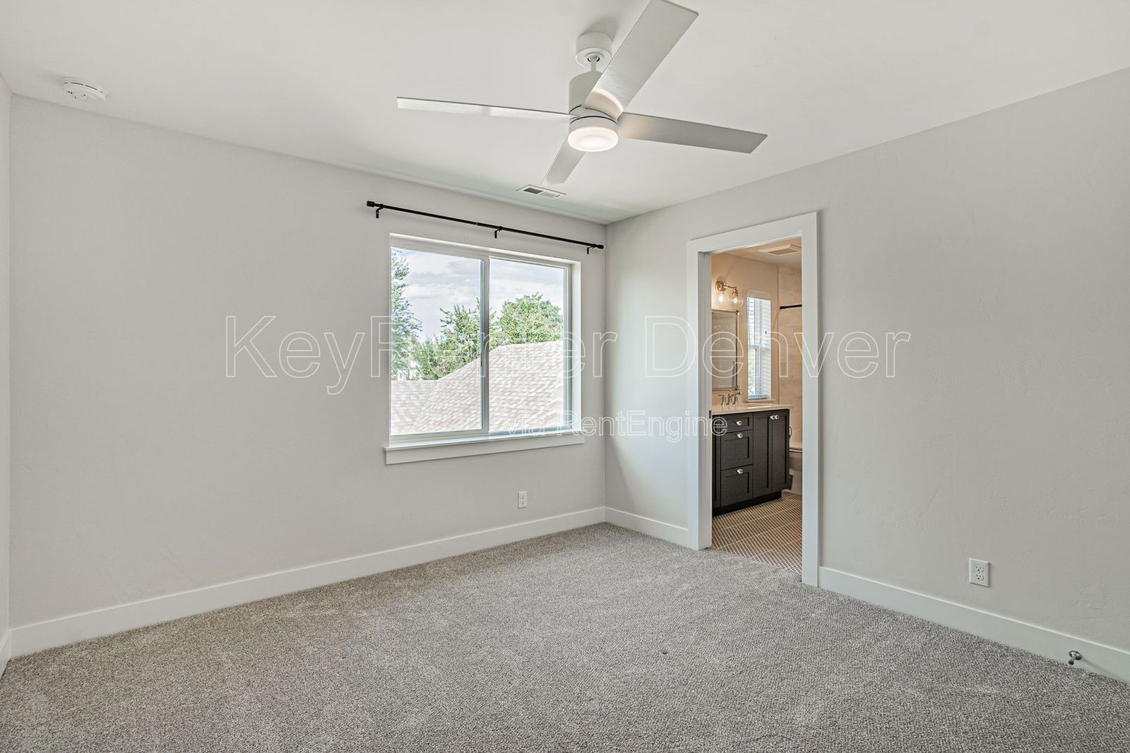 Gallery Image 37