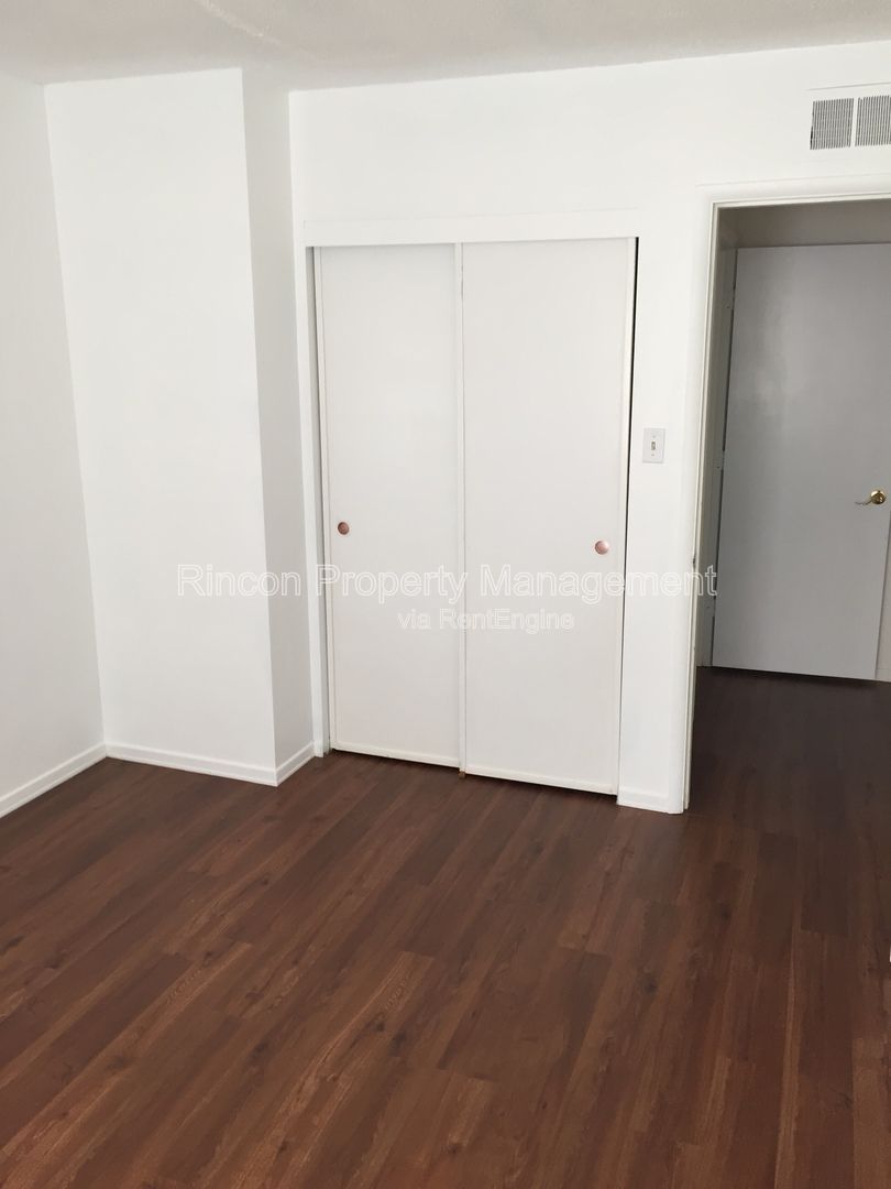 Gallery Image 18