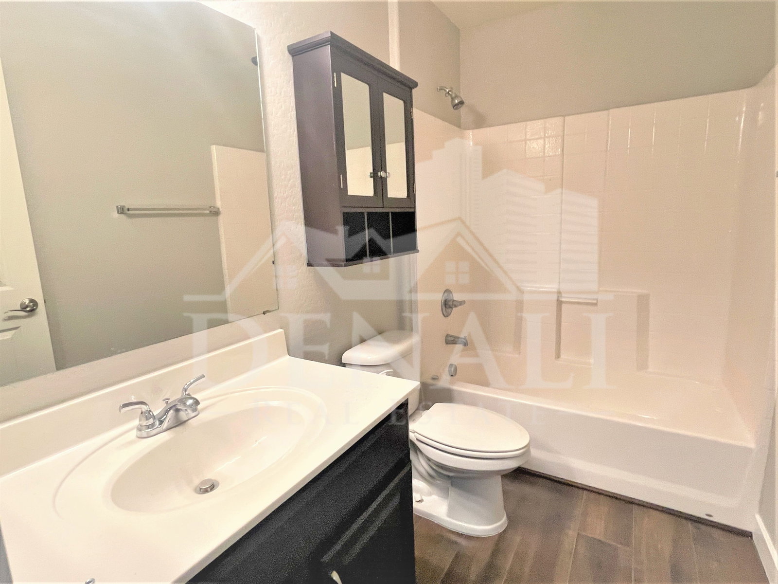 Gallery Image 23