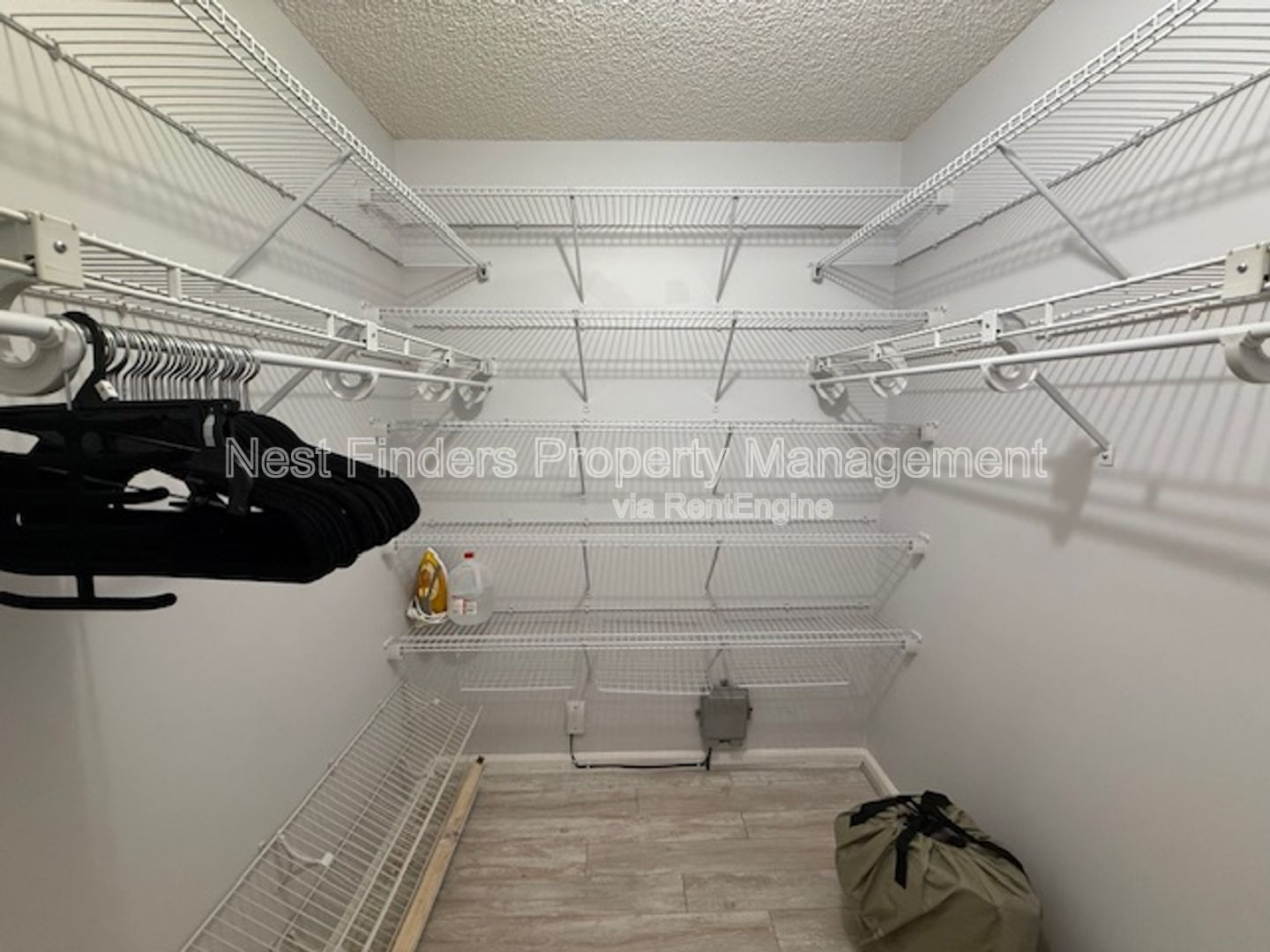 Gallery Image 16