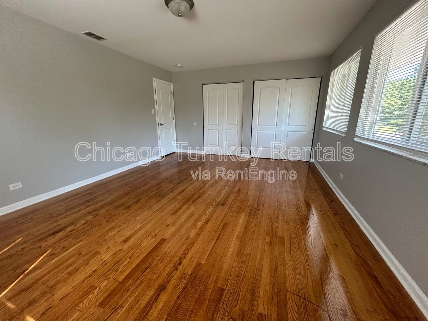 Gallery Image 16