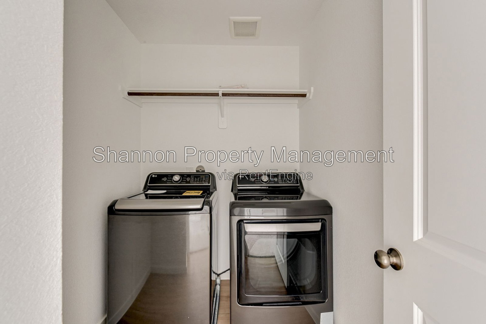 Gallery Image 19