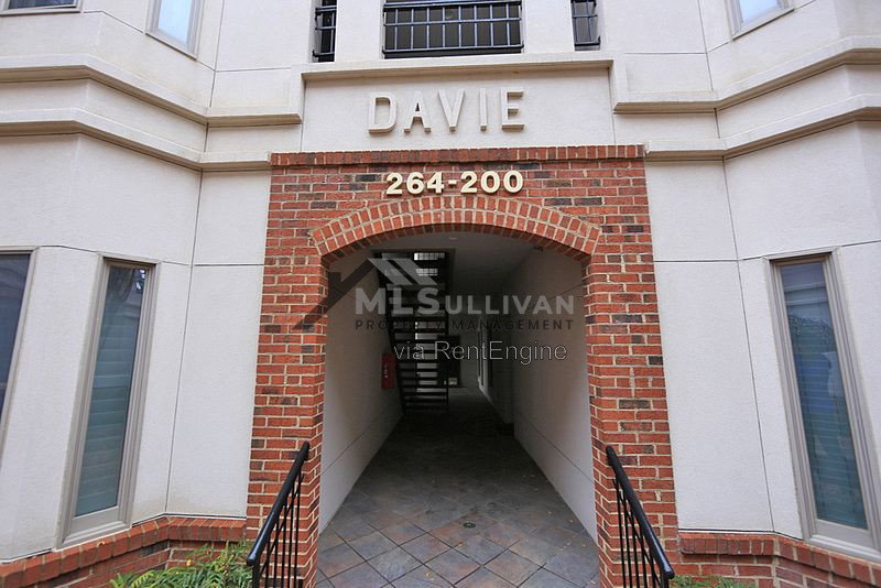 Gallery Image 51