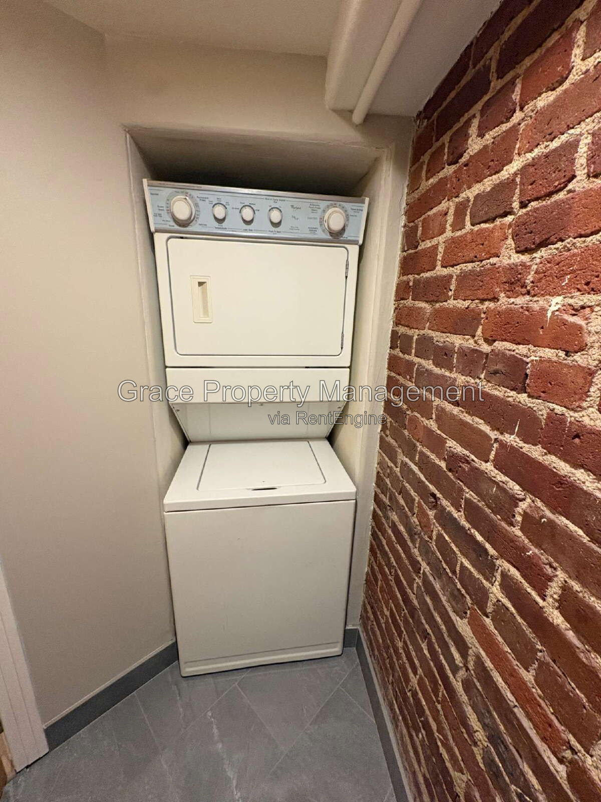 Gallery Image 13