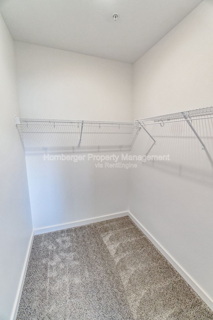 Gallery Image 16