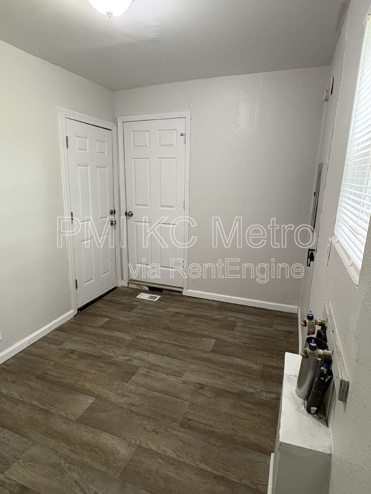 Gallery Image 18