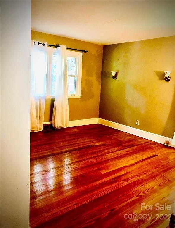 Gallery Image 19