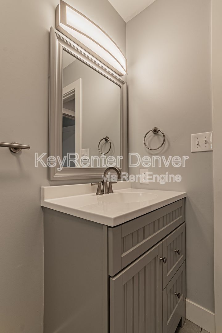 Gallery Image 15
