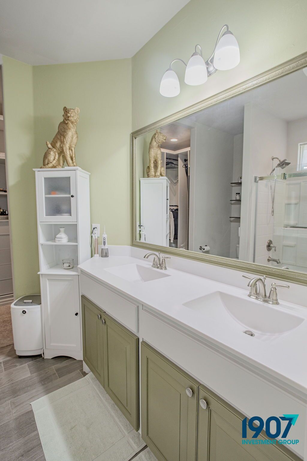 Gallery Image 19