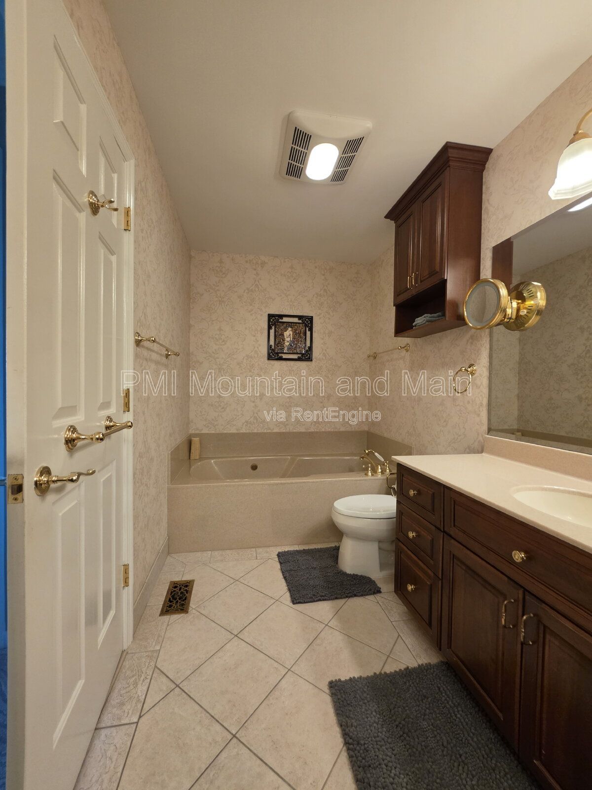 Gallery Image 30