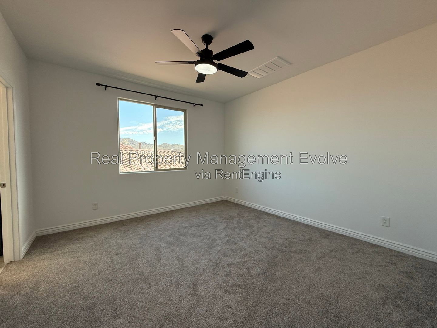 Gallery Image 39