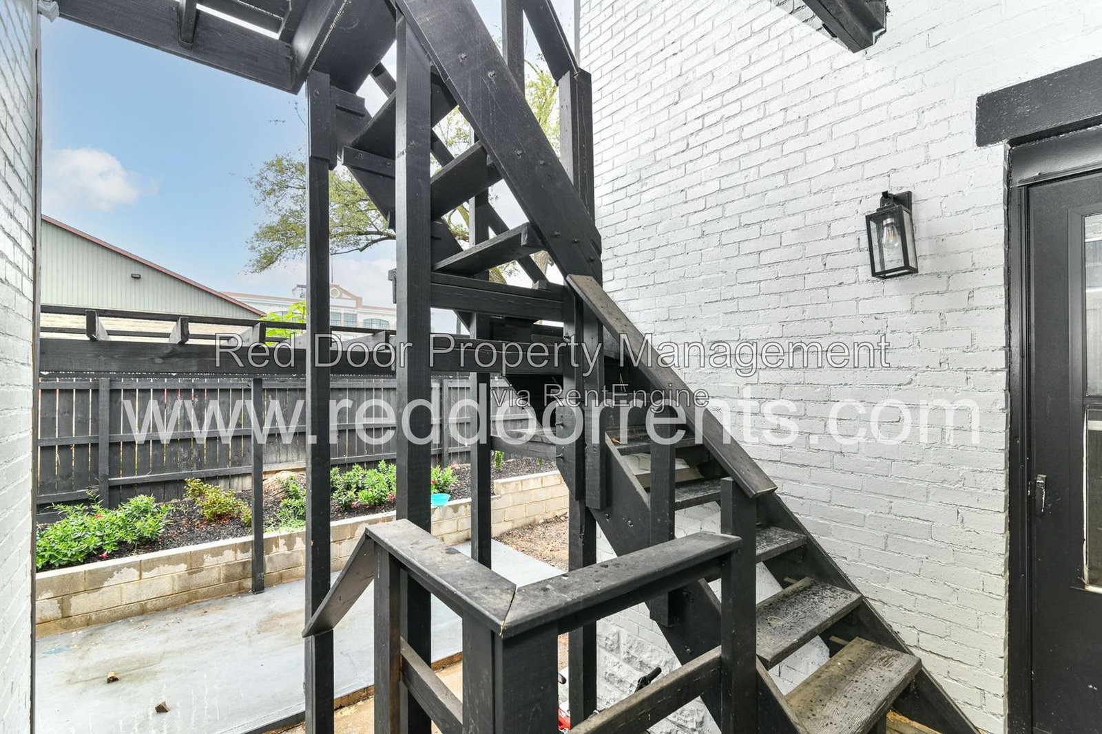 Gallery Image 18
