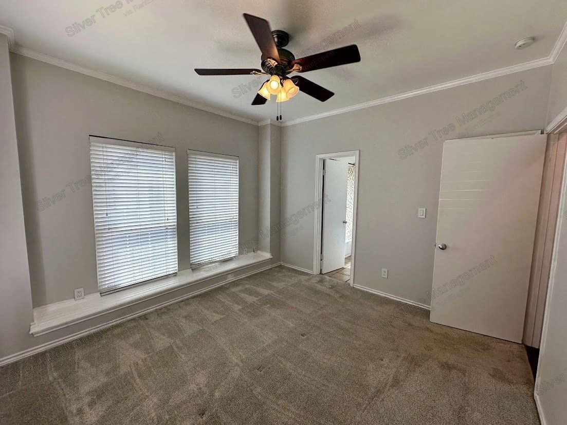 Gallery Image 17