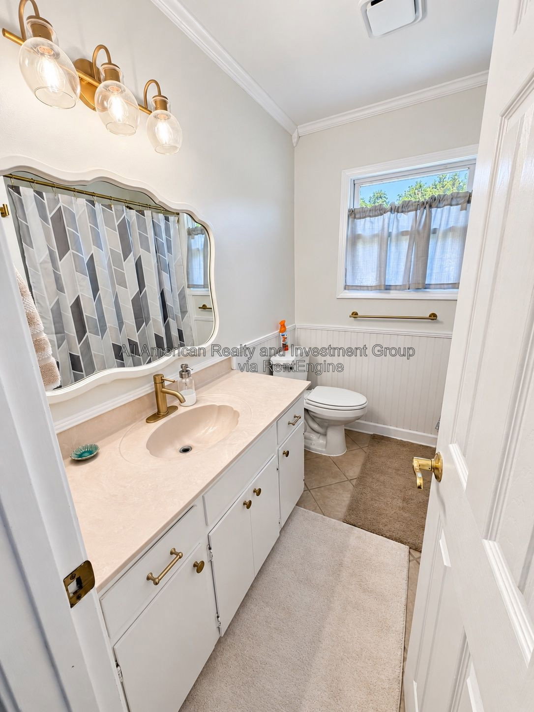 Gallery Image 15