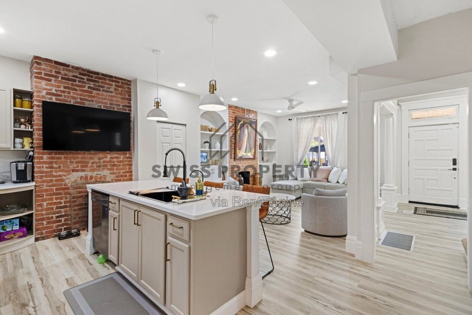 Gallery Image 15