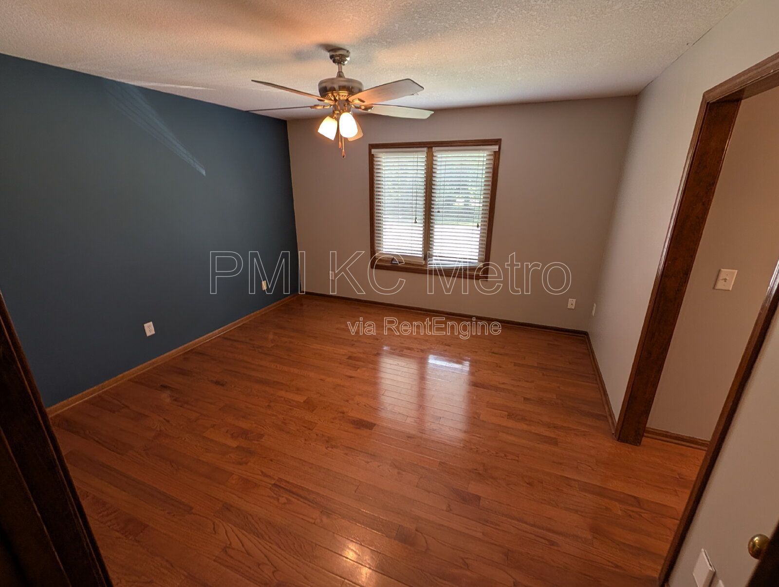 Gallery Image 37