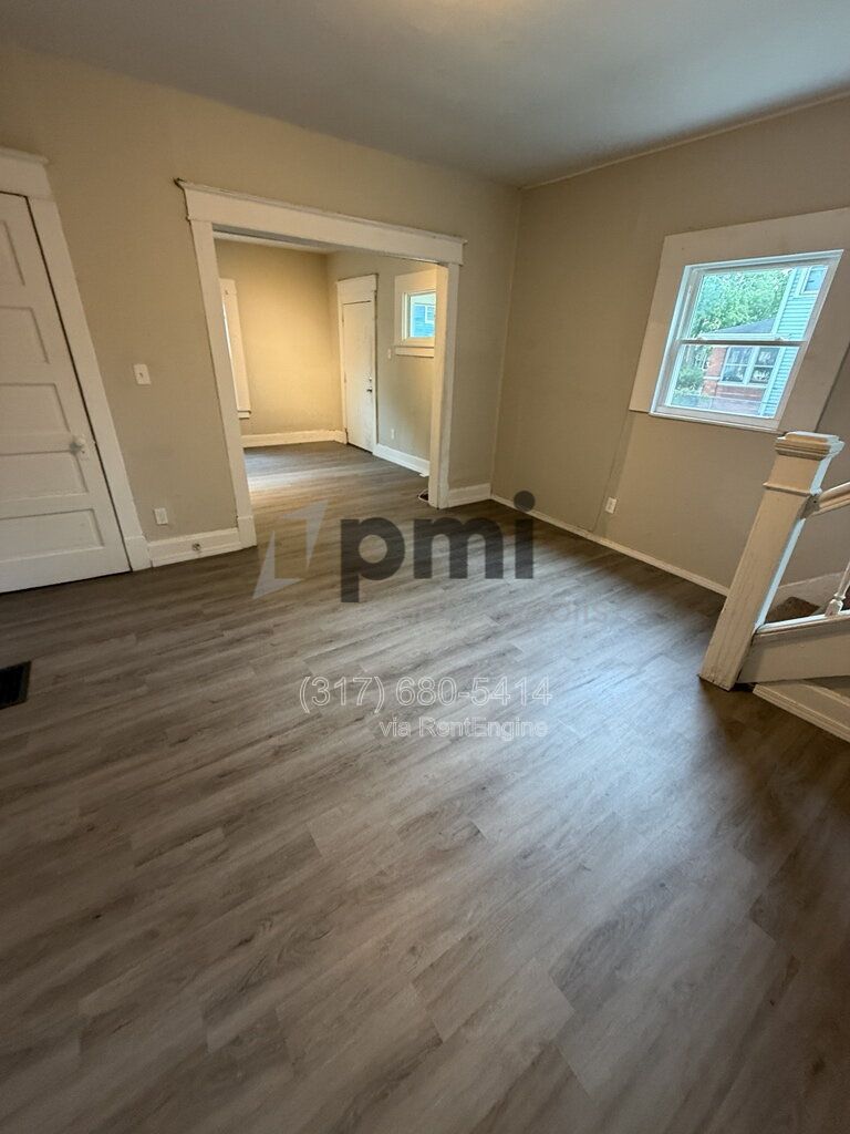 Gallery Image 33