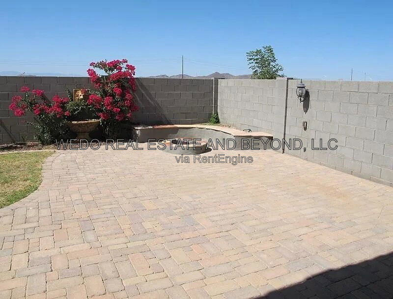 Gallery Image 16