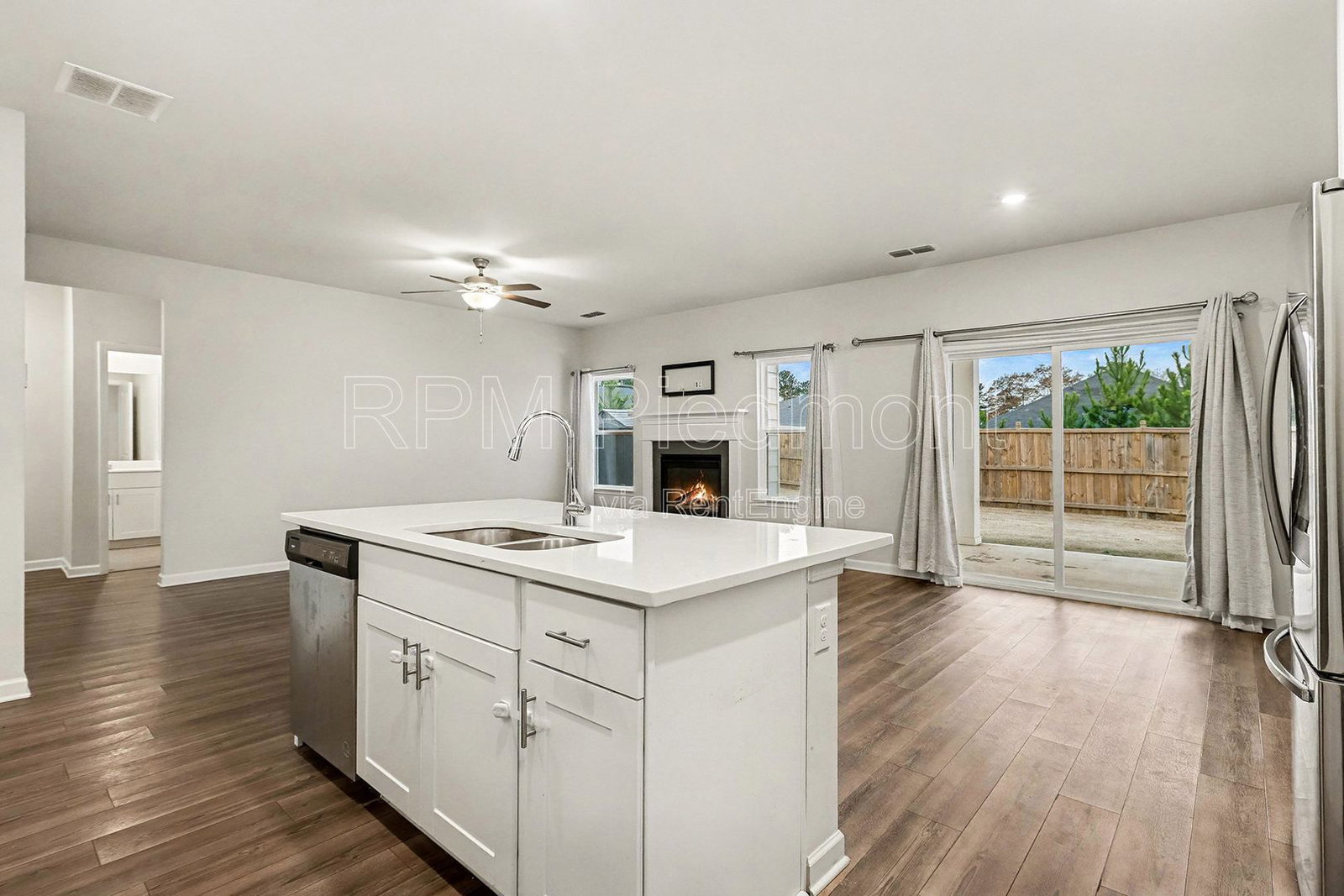 Gallery Image 16
