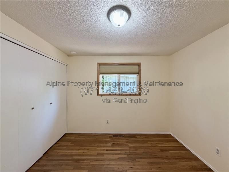 Gallery Image 33