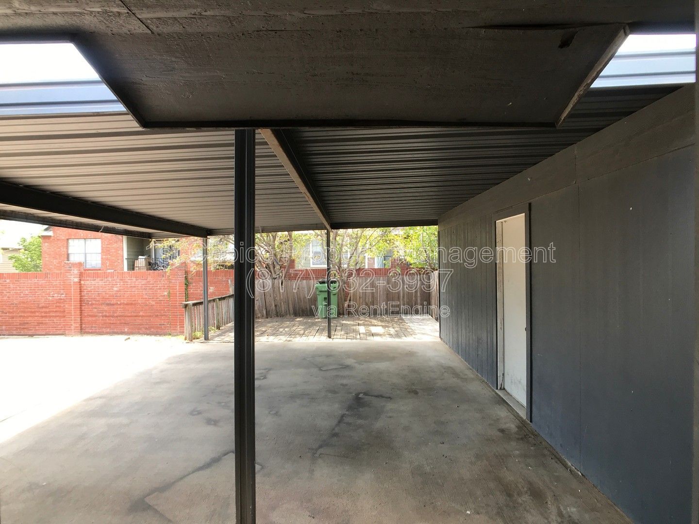 Gallery Image 16