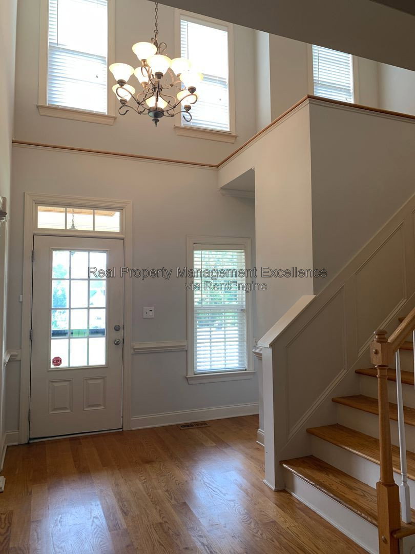 Gallery Image 19