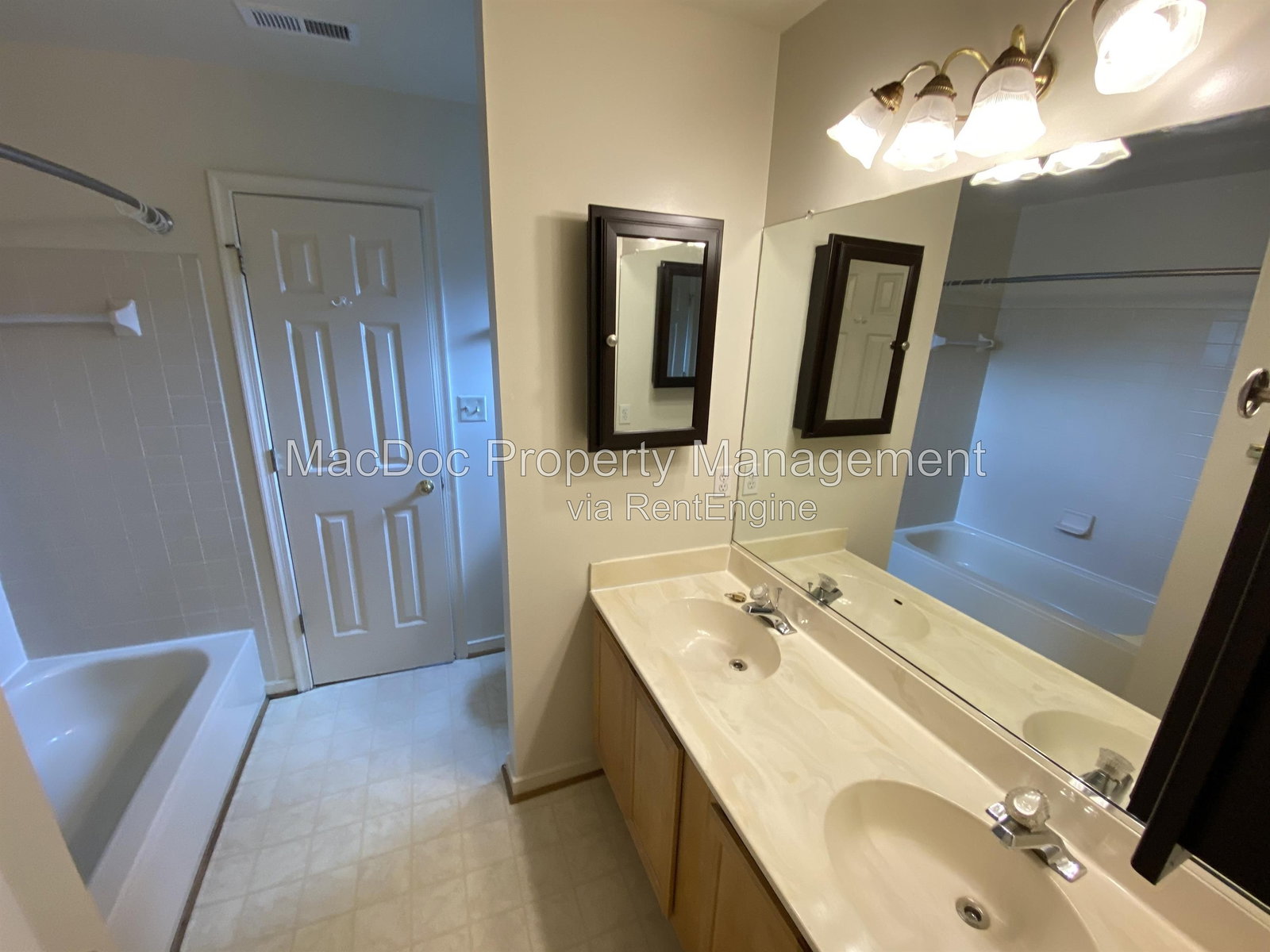 Gallery Image 41