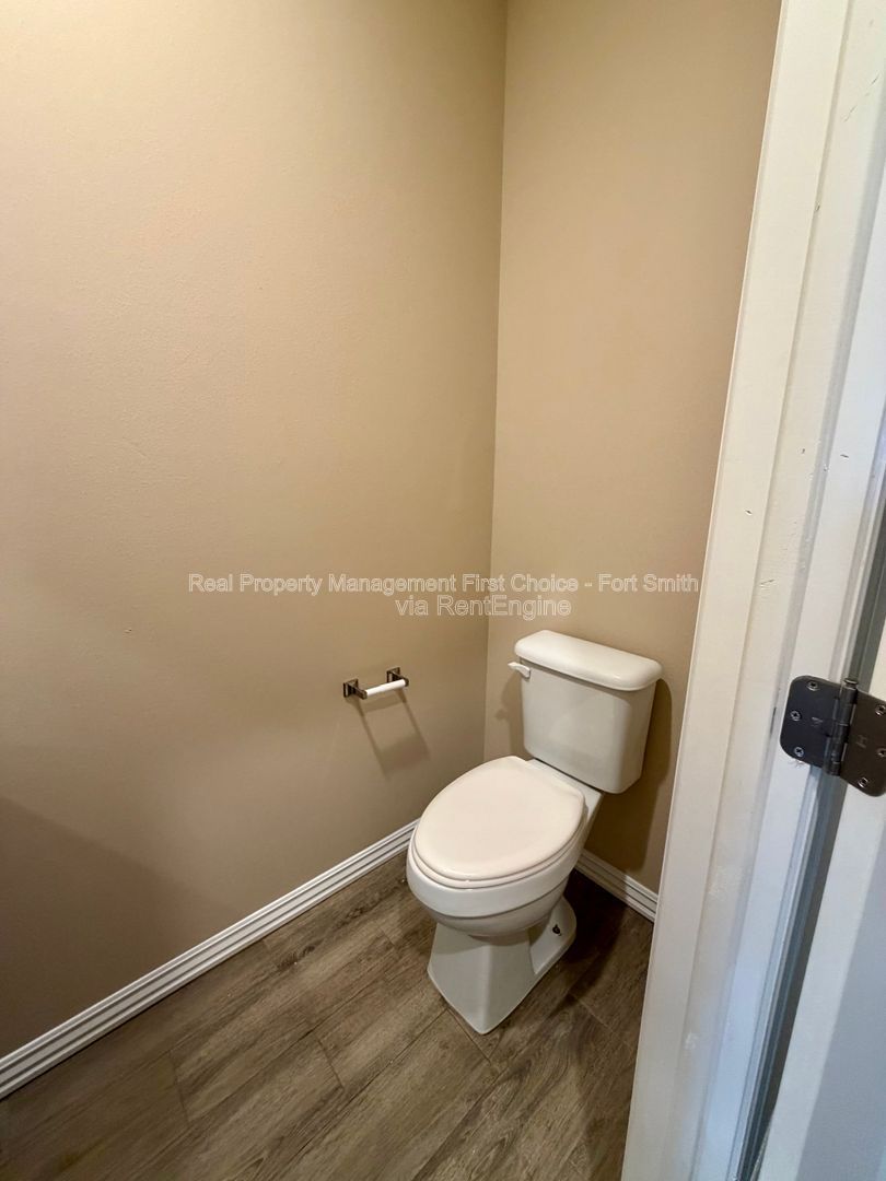 Gallery Image 13