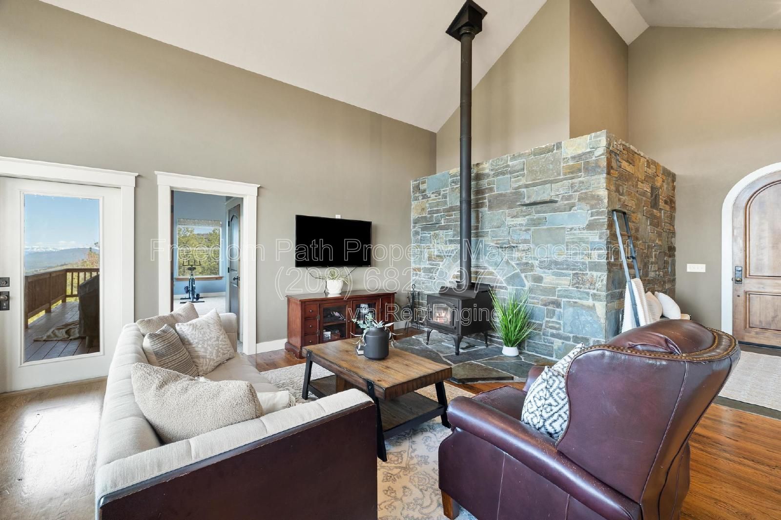 Gallery Image 9