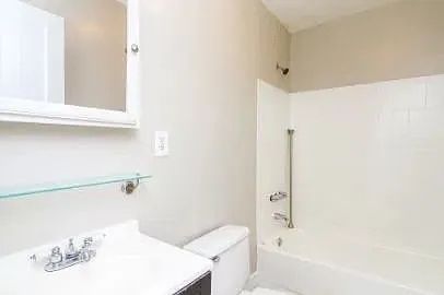 Gallery Image 6