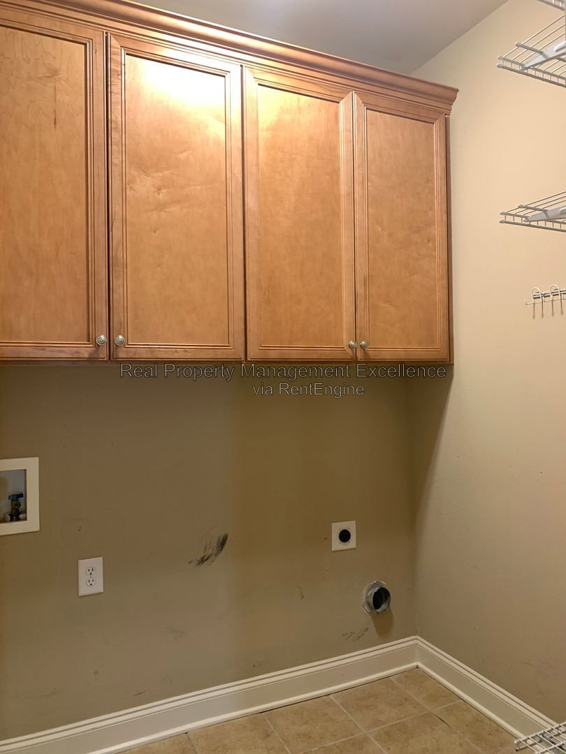 Gallery Image 38