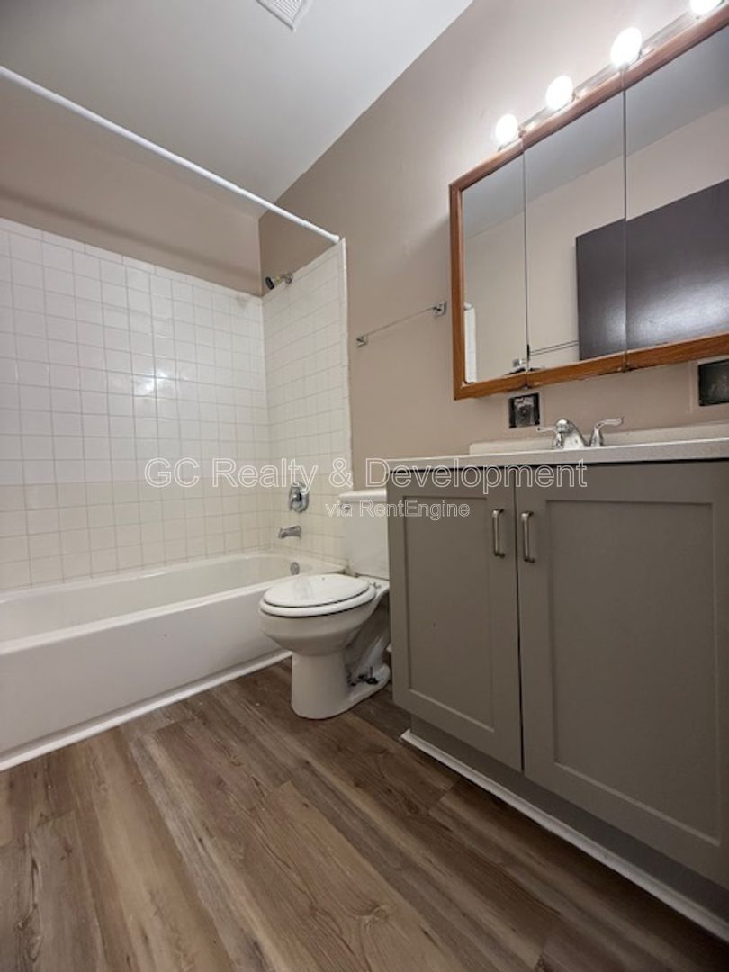 Gallery Image 11