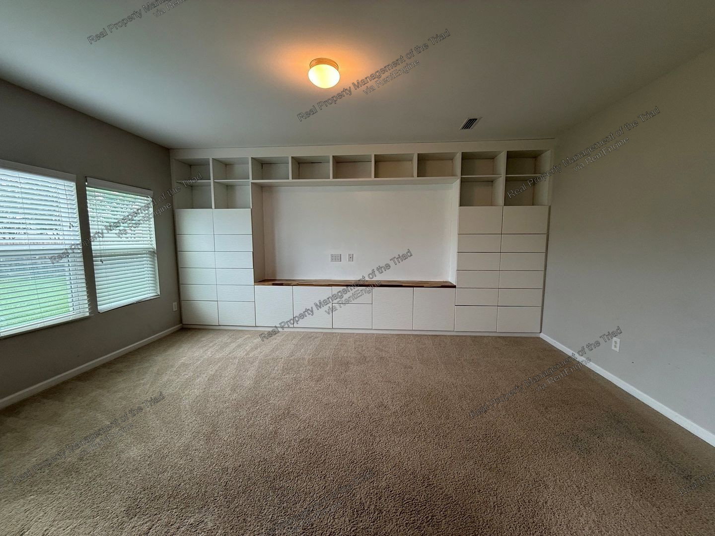 Gallery Image 14