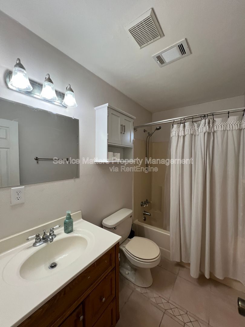 Gallery Image 25