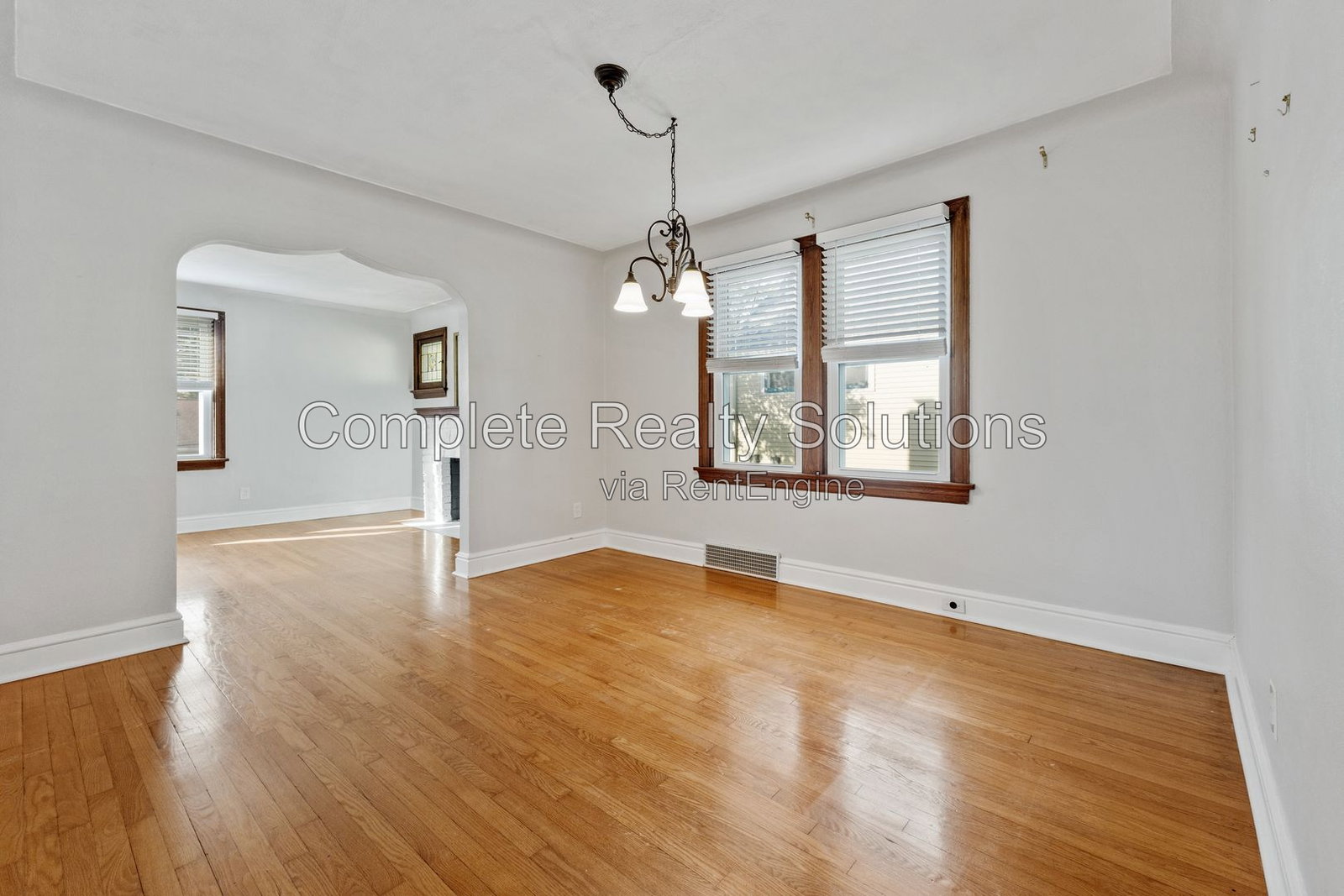 Gallery Image 19