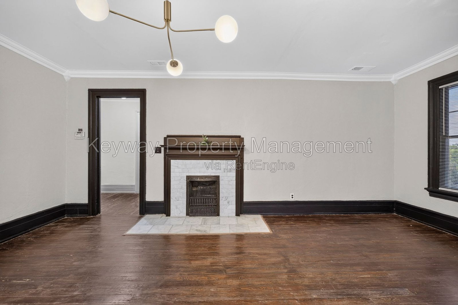 Gallery Image 37