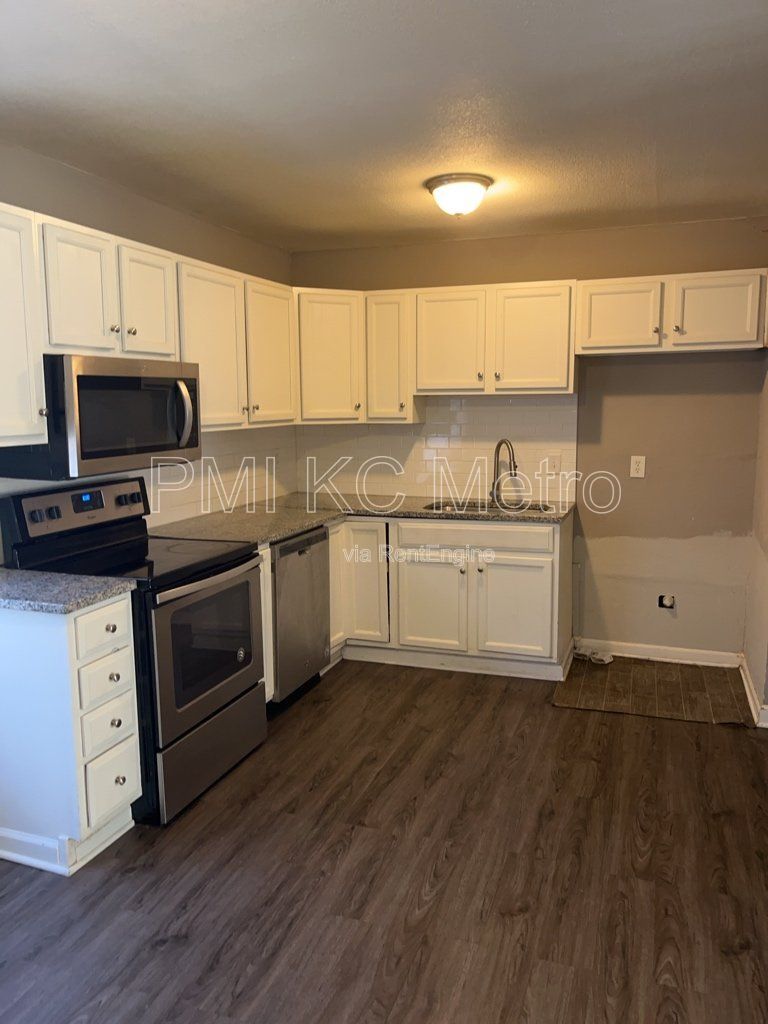 Gallery Image 15
