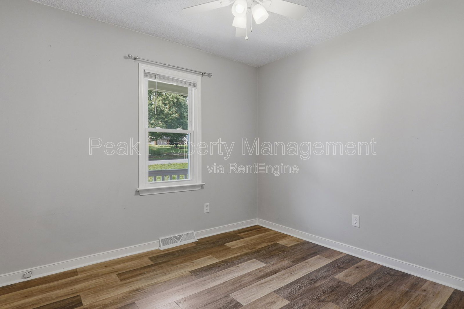 Gallery Image 16