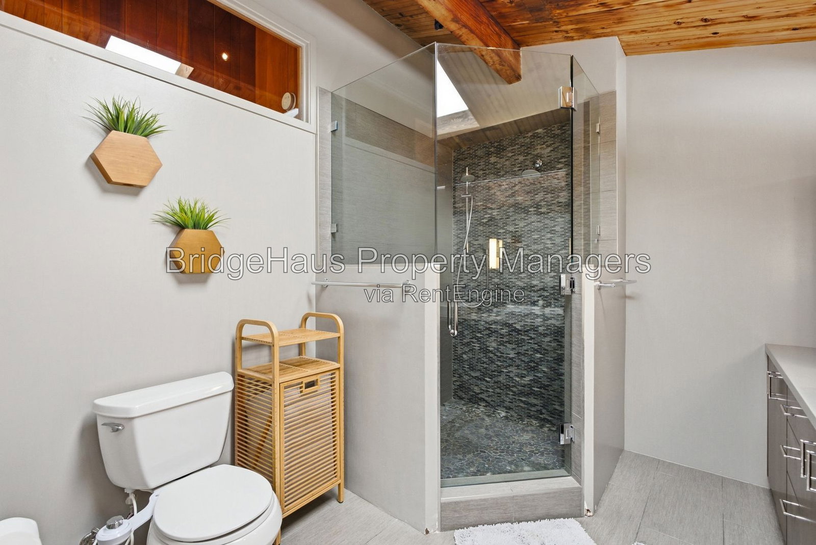 Gallery Image 30