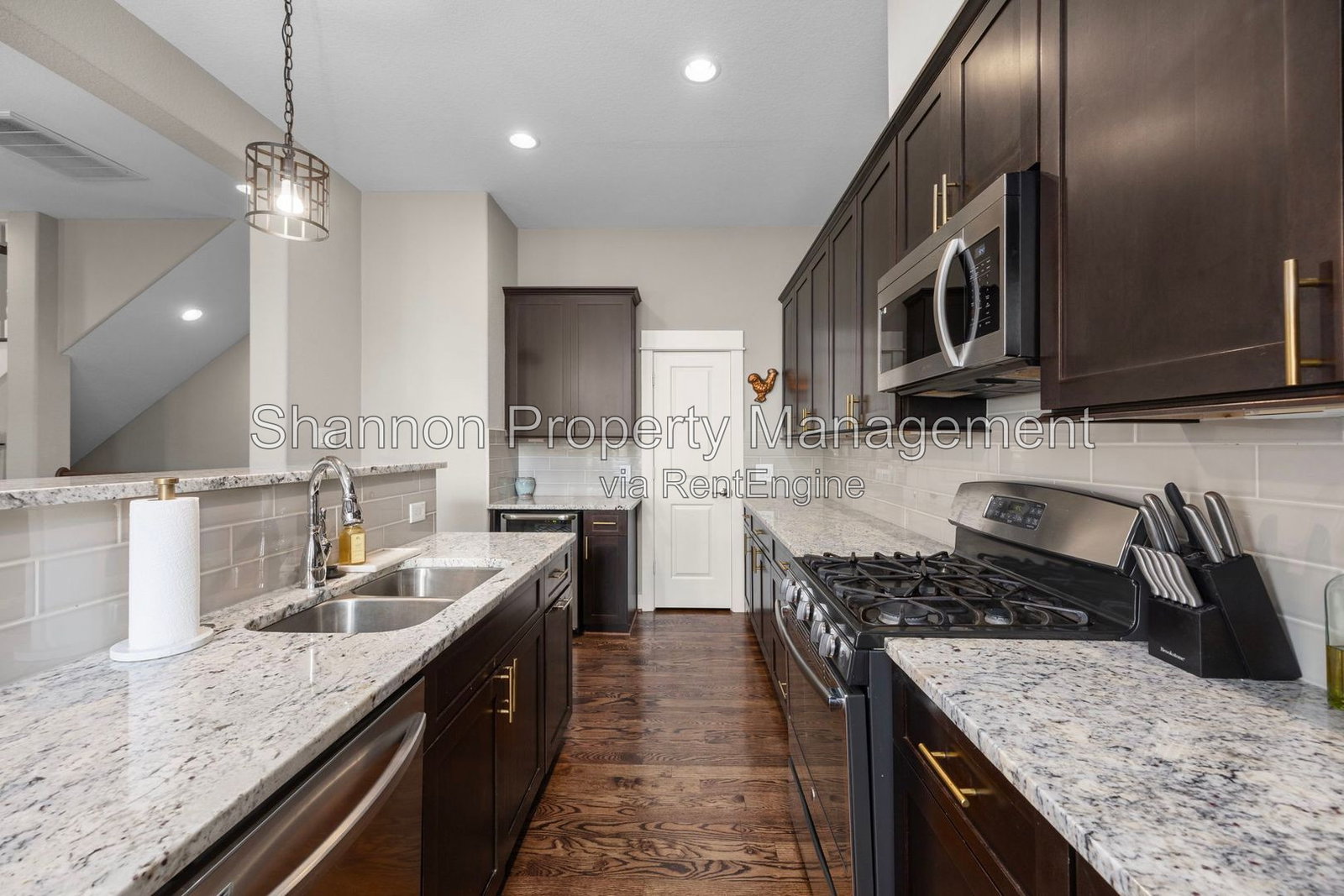 Gallery Image 17