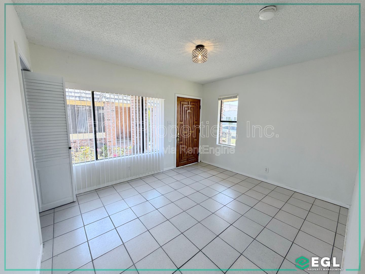 Gallery Image 0